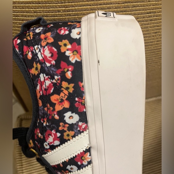 🔥Adidas Originals Nizza Women's Platform Sneaker - Size 9 - Picture 13 of 17